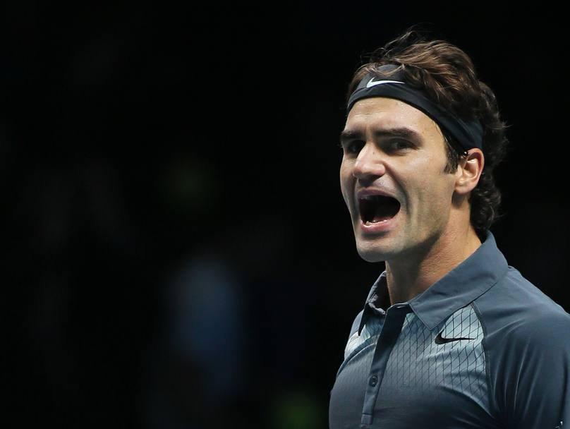 Roger Federer  il quarto semifinalista delle Atp World Tour Finals di Londra. Lo svizzero si  qualificato superando Juan Martin Del Potro nella sfida spareggio del Girone B: 4-6 7-6(2) 7-5 il punteggio in due ore e 26 minuti. Ap